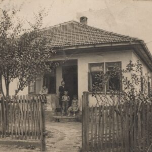 08_old_school_building